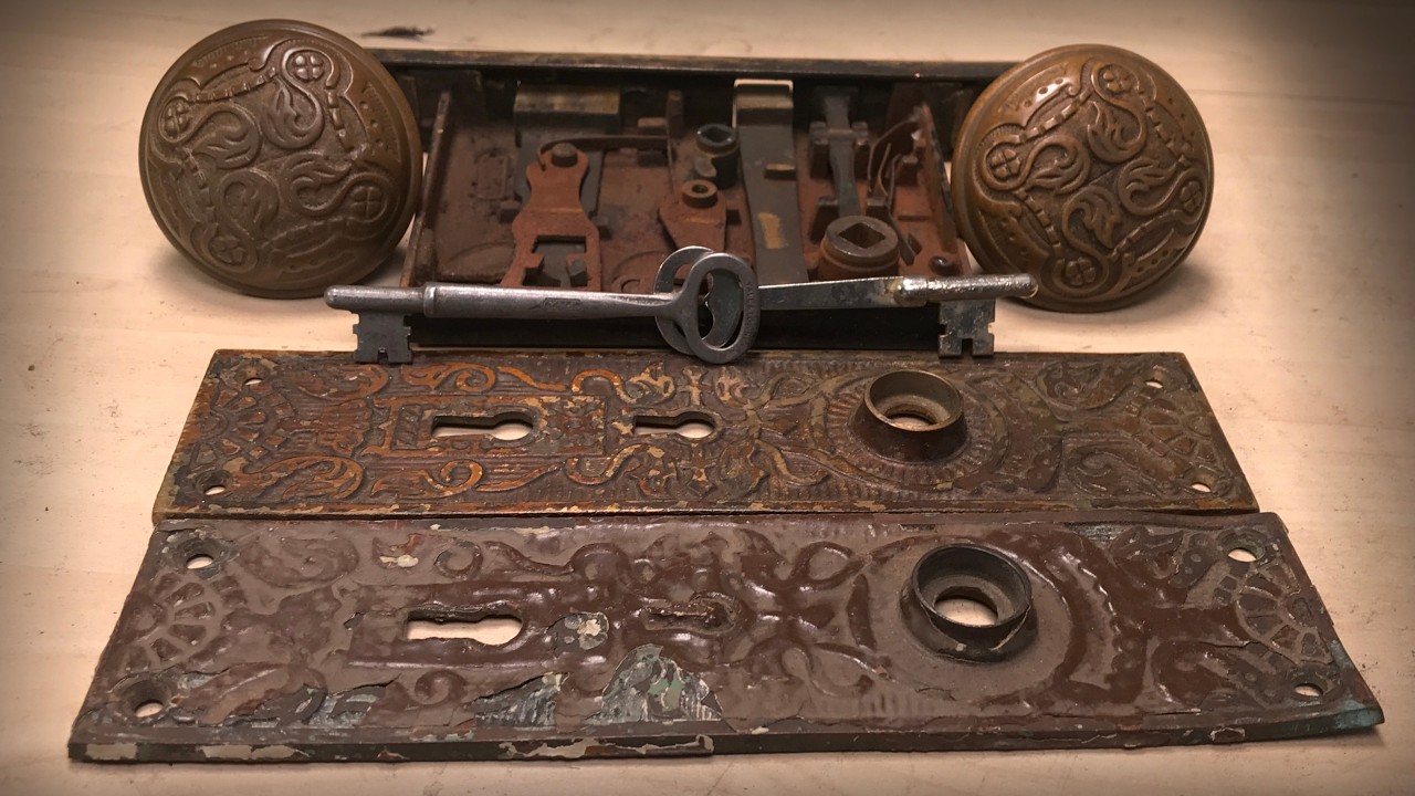 Rusty 1890s Kean & Doty Lockset Restoration | Random Restoration