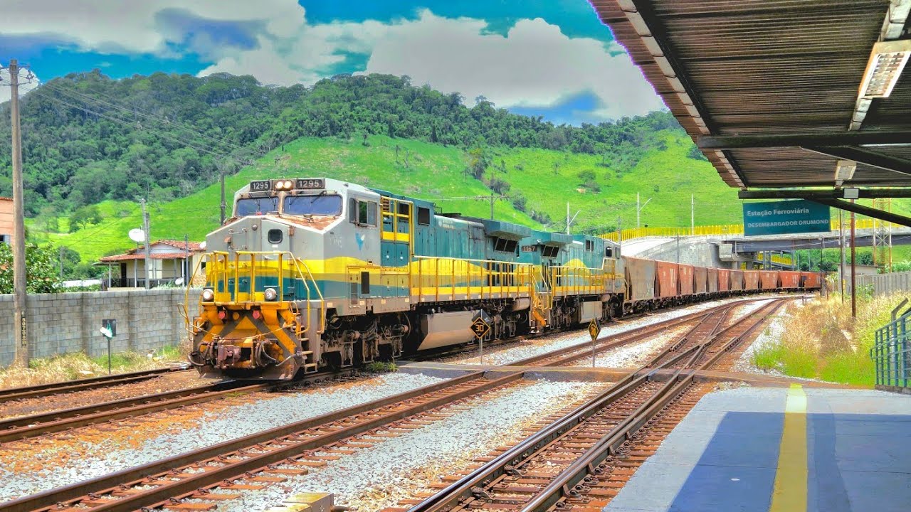 🚂 TREM DE SOJA NA EFVM! Prefixo J da VLI com DASH 9 em Nova Era