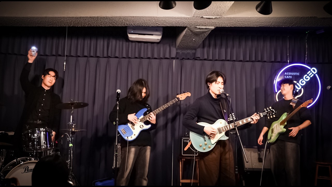 2월 11일 발매 comimg soon ♬ 상식의 병 (사운드웨이브 Soundwave) @ 2026.2.5. 언플러그드 라운지