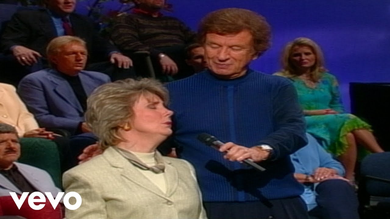Bill & Gloria Gaither - When He Cometh (Jewels) [Live] ft. Joni Eareckson Tada