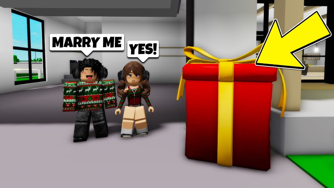 I Turned Into A Present To Spy On CREEPY Online Daters.. (Brookhaven)
