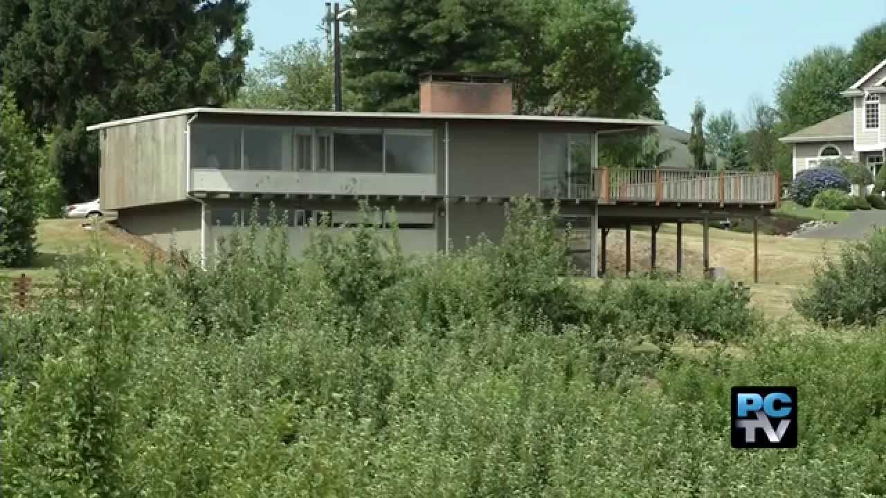 University Place Curran House