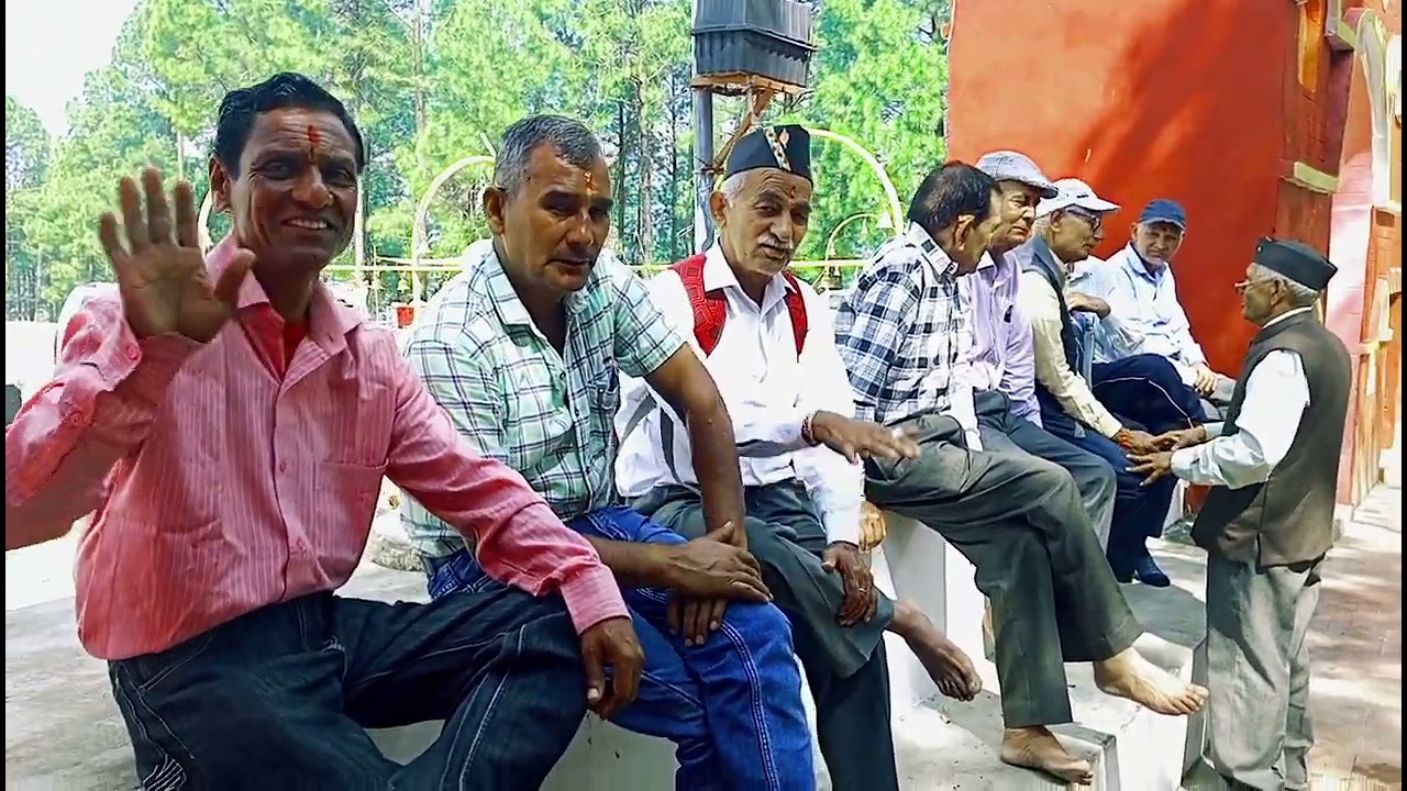 कहानी 600 वर्ष पुरानी/22 हाथ काठ दीपक को ग्रामीण लाते हैं 4km पैदल यात्रा/Dhaulinag Mandir/