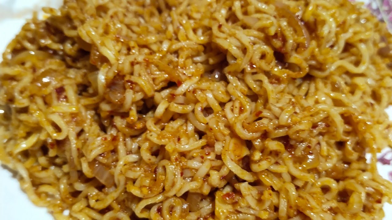 Chilli Garlic Maggie ll Quick and Easy Maggie Recipe