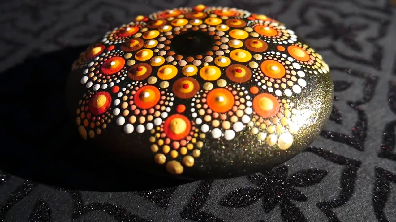 How to paint dot mandalas with Kristin Uhrig #26 Pumpkin Spice