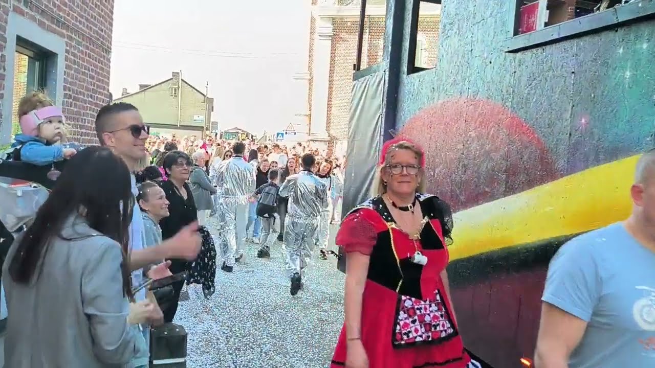 Cortege carnaval Slins 2025 be