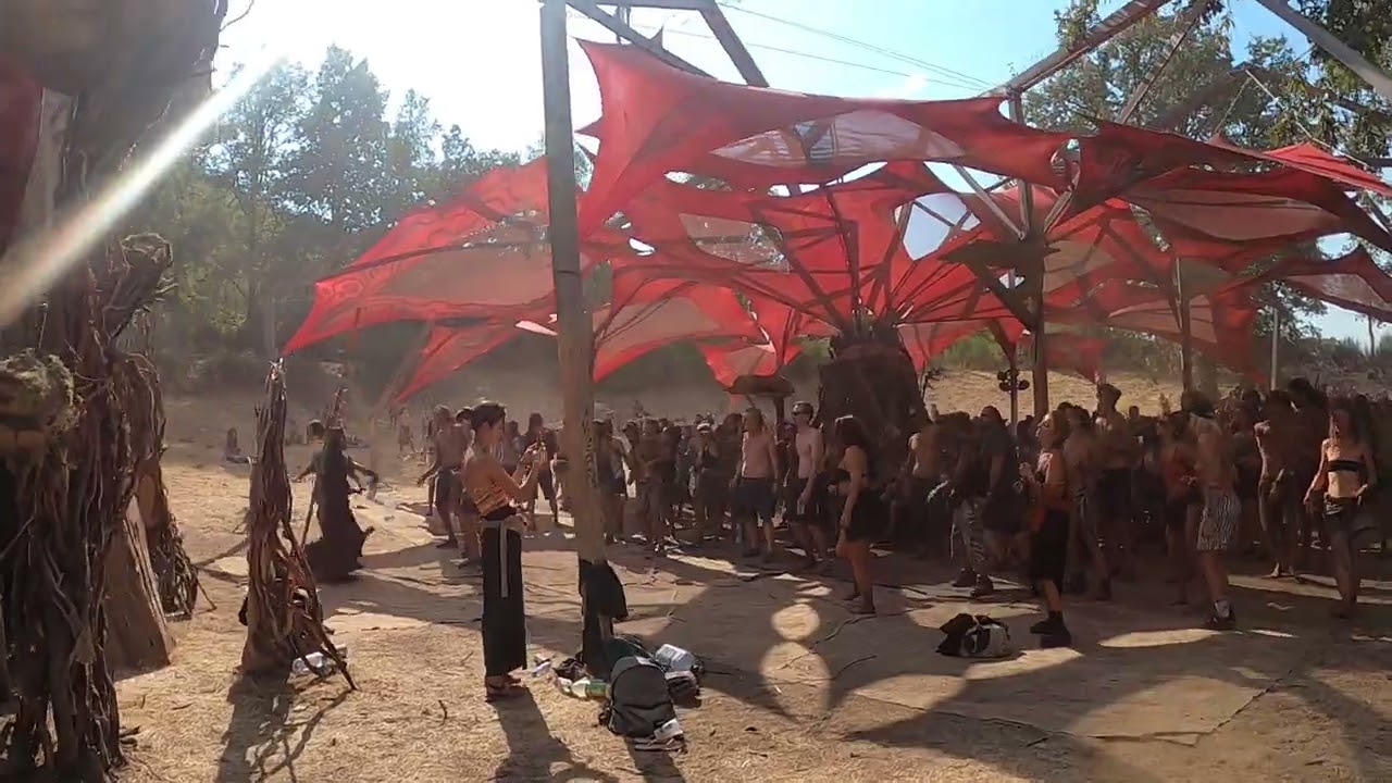 Eat Static - Forest Soul Gathering Live pt1