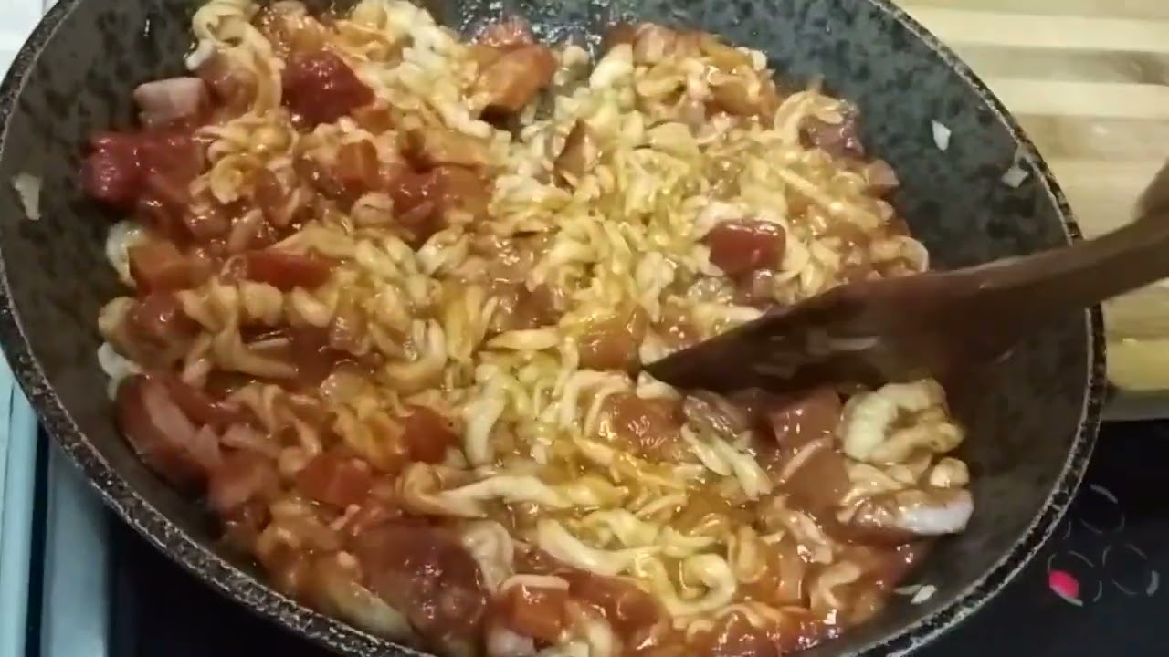 To się musi tuszyć   Spaghetti Majora spagety [OBSZAR BADAWCZY SZKOLNA 17 REUPLOAD]