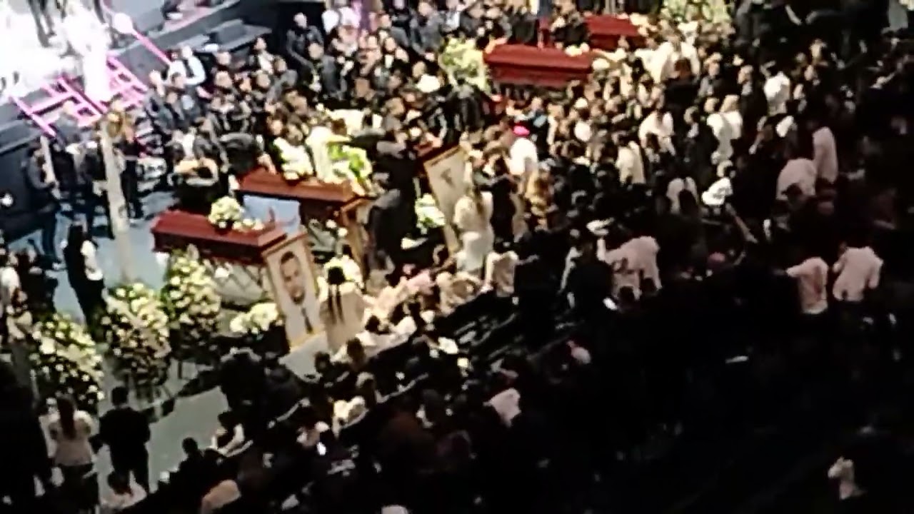 homenaje a Yeison Jiménez y sus compañeros que en paz descanse