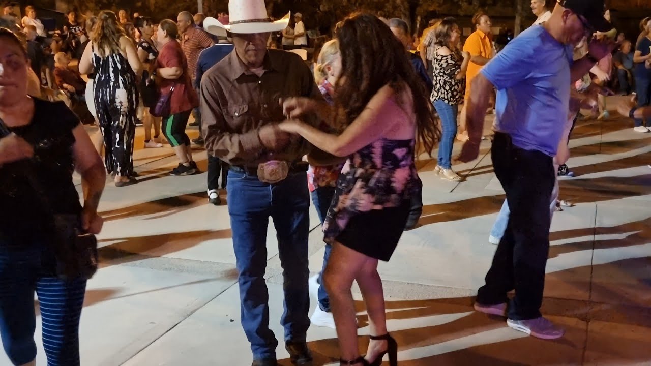 Omar encontró la horma de se zapato.. Conny