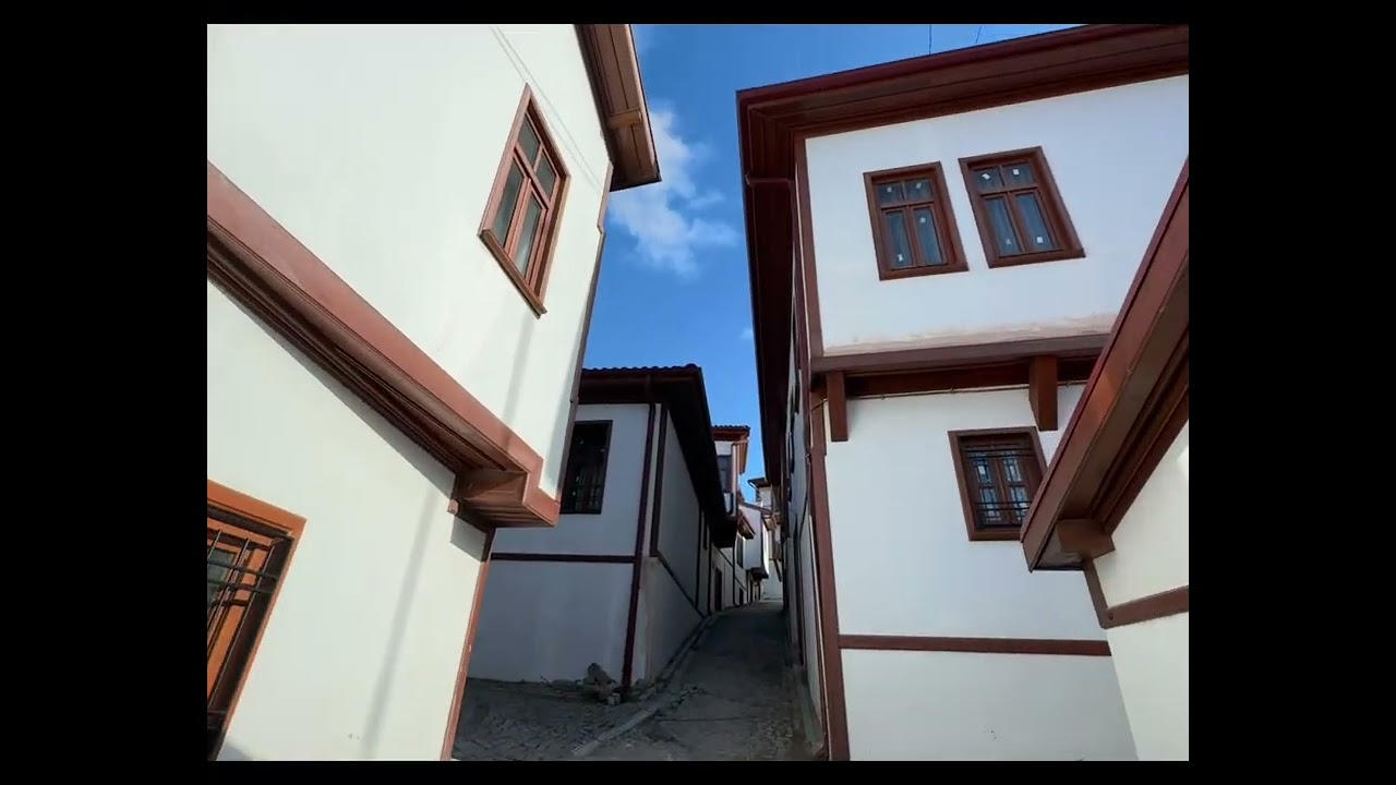 Ankara Kalesi’nin Arka Sokakları | Başka Bir Gözle Ankara