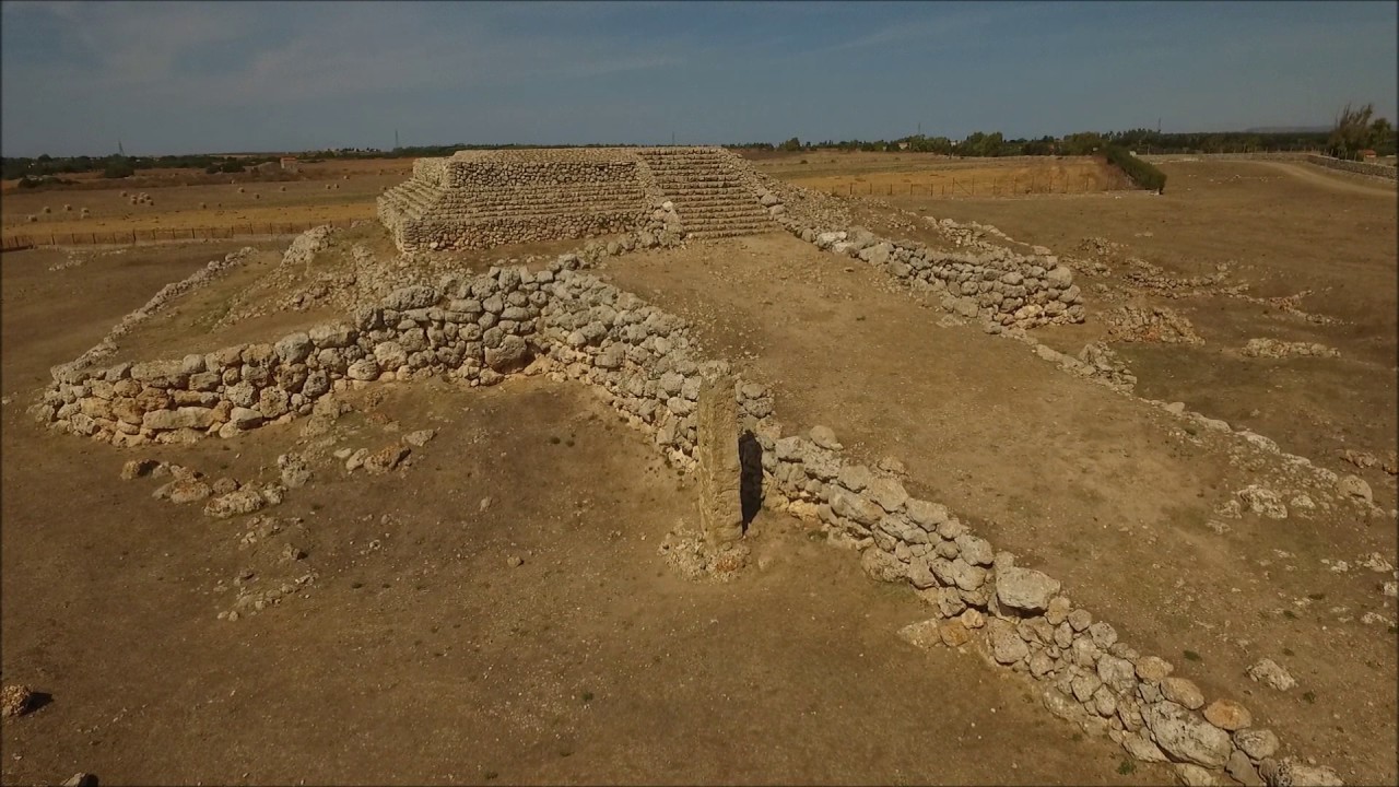 Monte d'Accoddi Sassari