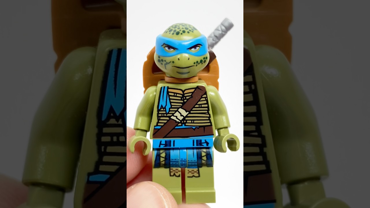Ugly Yet Awesome Forgotten LEGO Minifigures