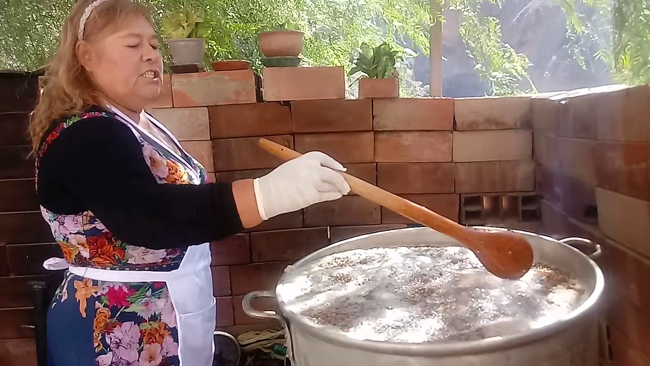 Preparando chicha de quinua#parte 1y2 .
