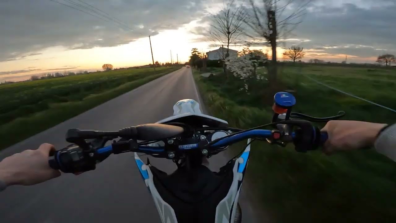 Husqvarna 144 come le cavallette