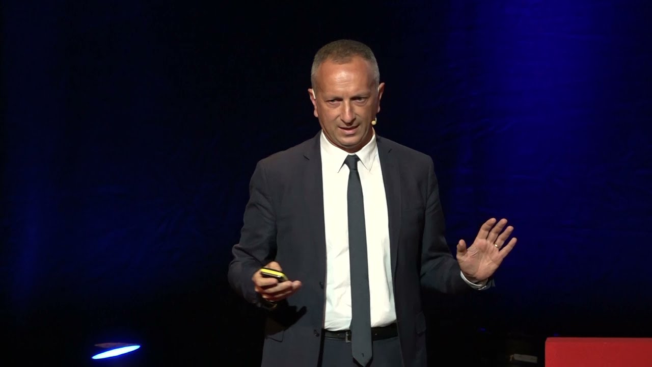 Scelte consapevoli per un mondo pi&ugrave; sostenibile | Augusto Bianchini | TEDxCesena