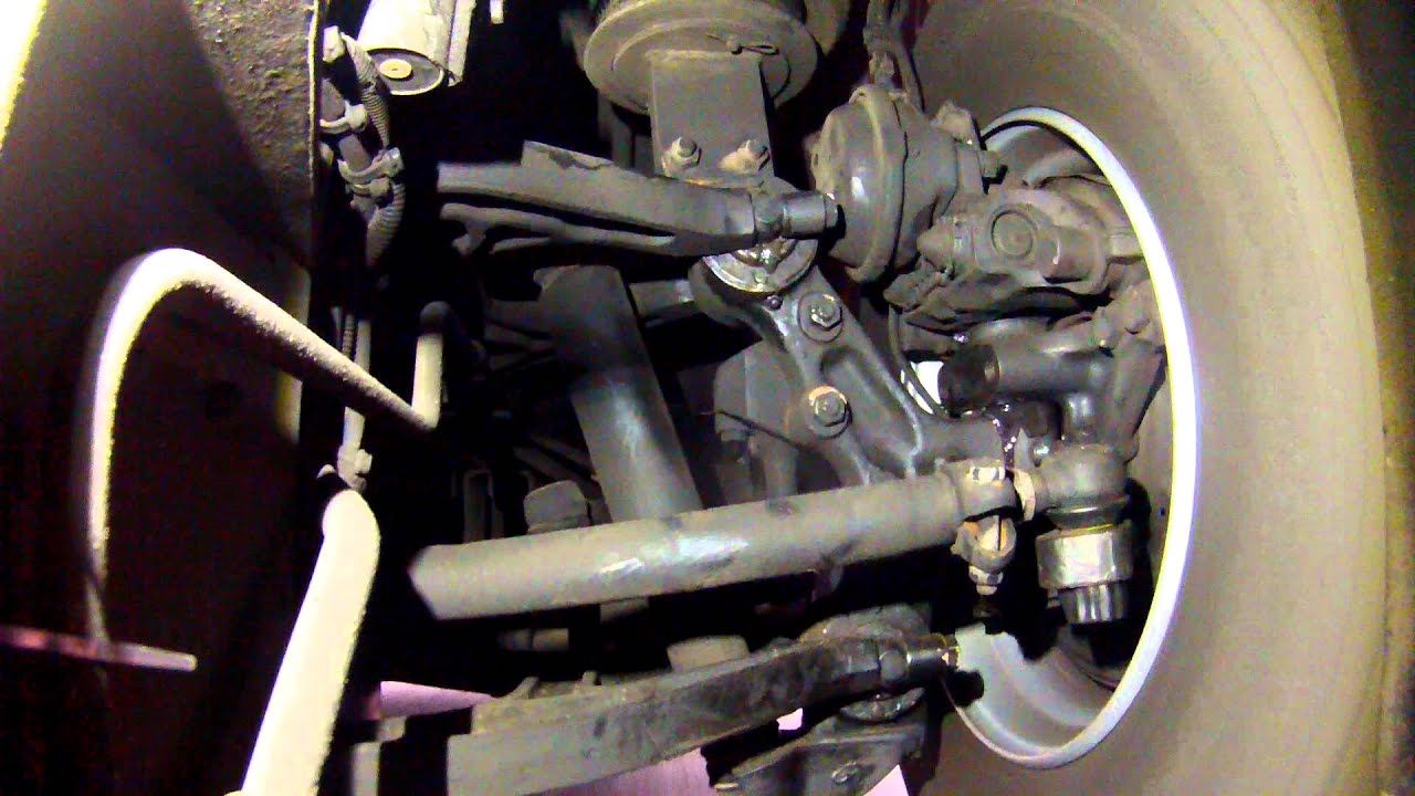 Scania K340 EB 4 X 2 independent front suspension in action