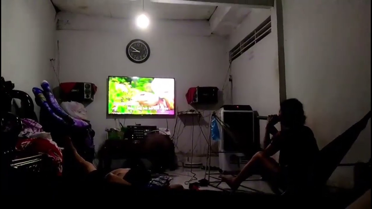 Ông bà nội hát 