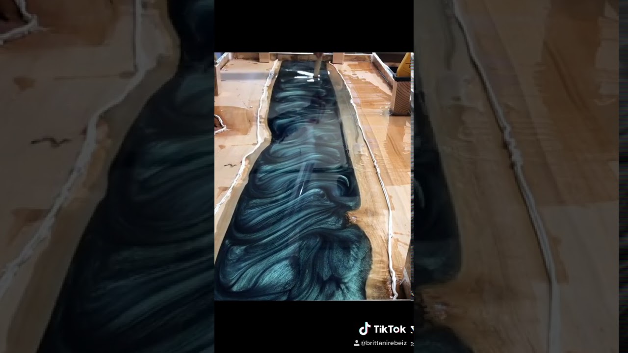 How to make a epoxy river table