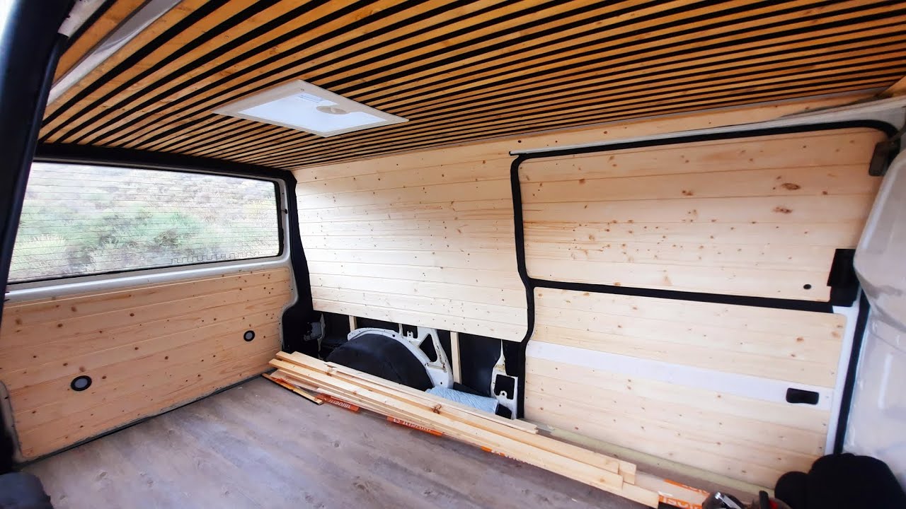 Colocamos el friso💪Camperizando volkswagen T4 - Cap 4° panelado