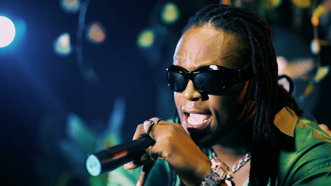 Yaka Crazy -  July (Visualizer)
