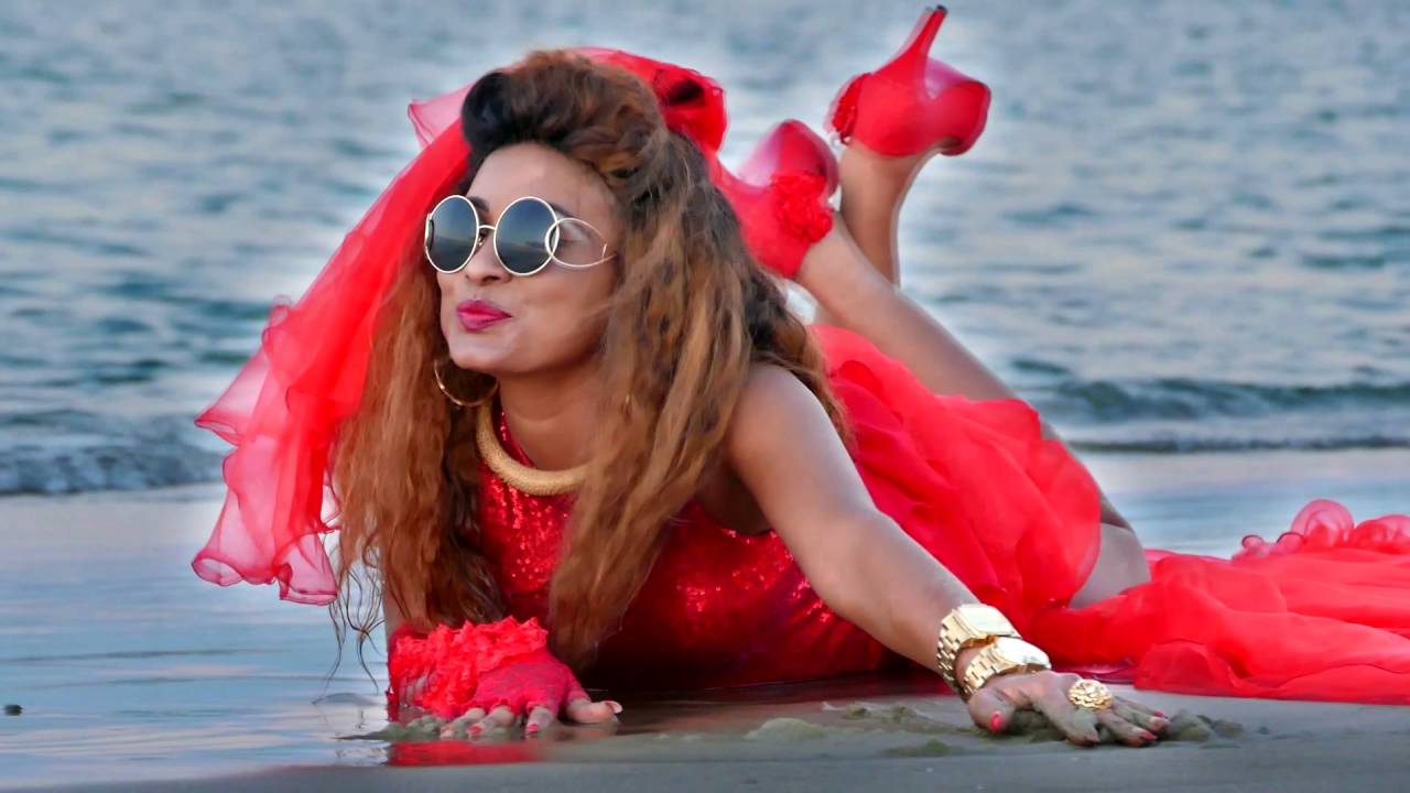 VAIAVY CHILA -  Présentation(Clip Original en 4K  vita MAYASH)