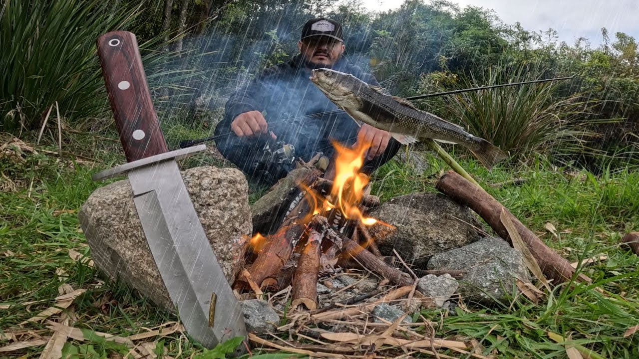 Pesca y supervivencia | Mariscos y Pescado AHUMADO EN FOGATA.