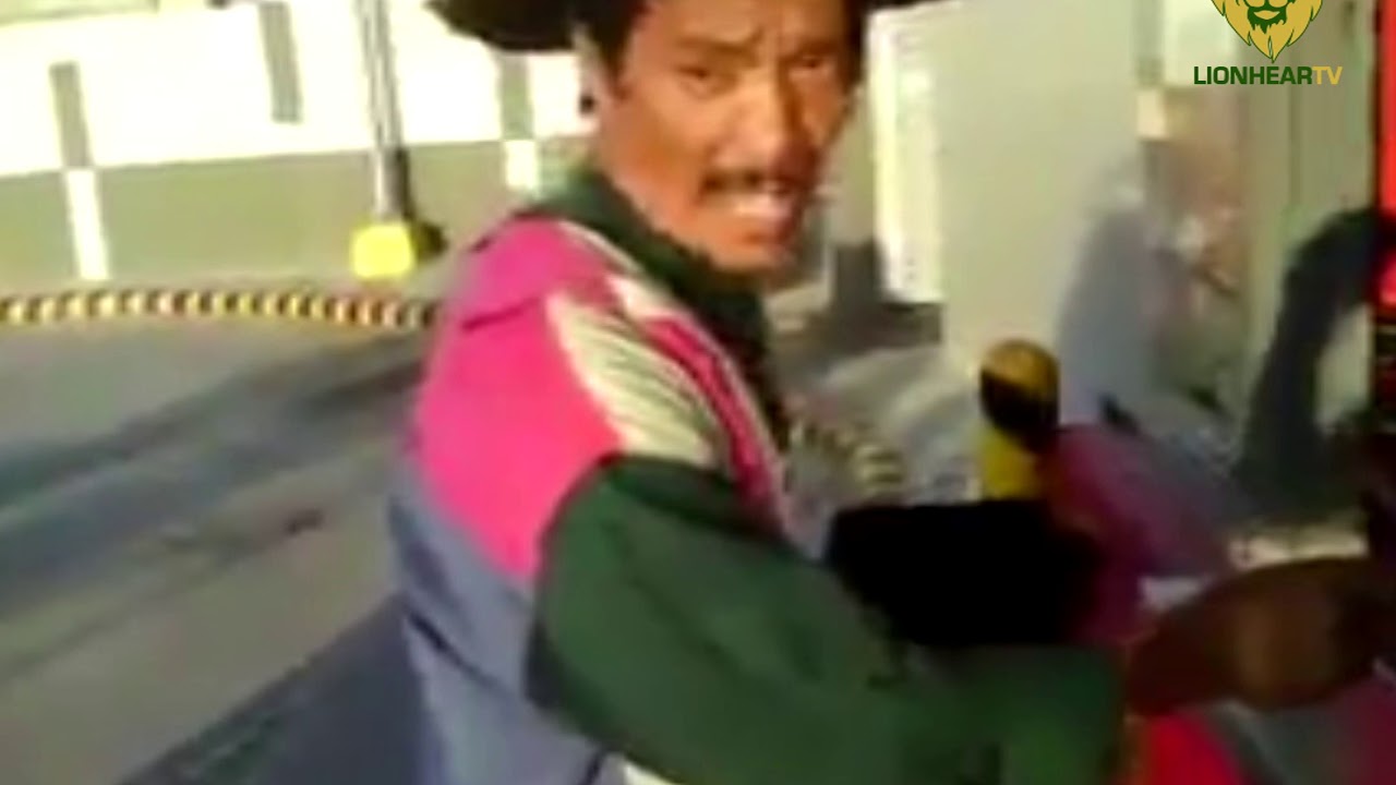 Kalabaw Drive Thru at Jollibee