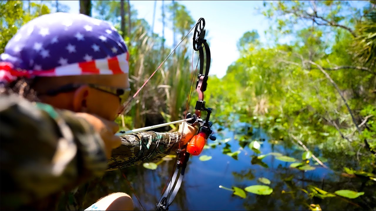 Bowfishing with World Famous Bow-Fishing Instructor! {Catch Clean Cook} Ft. Ron Jarrington