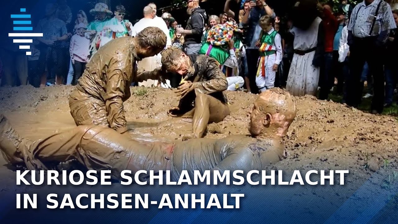 Wilde Schlammschlacht beim Dreckschweinfest in Hergisdorf