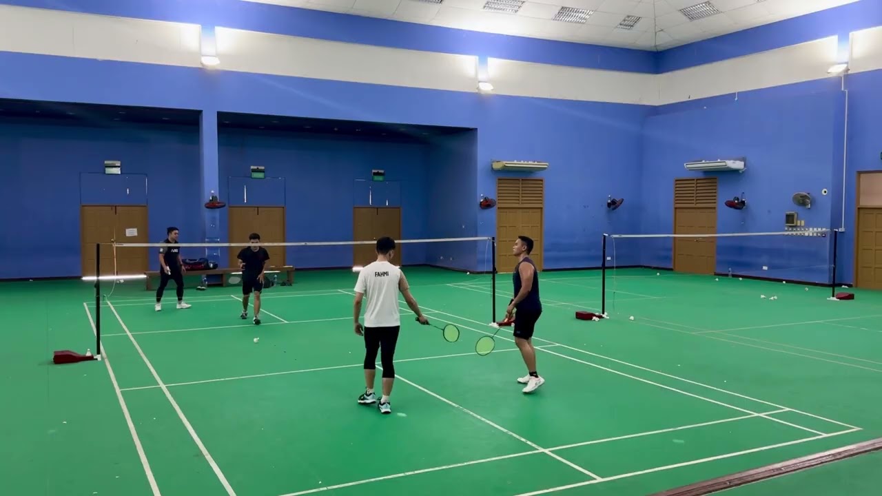 Badminton After A Long Break Hits Different 😂 