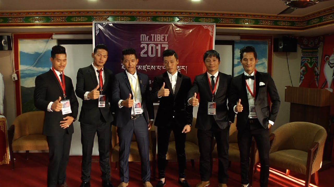 བོད་ཀྱི་མཛངས་པའི་འགྲན་བསྡུར་ནང་གི་ཕོ་གསར་ལྔ། The five contestants for Mr. Tibet 2017