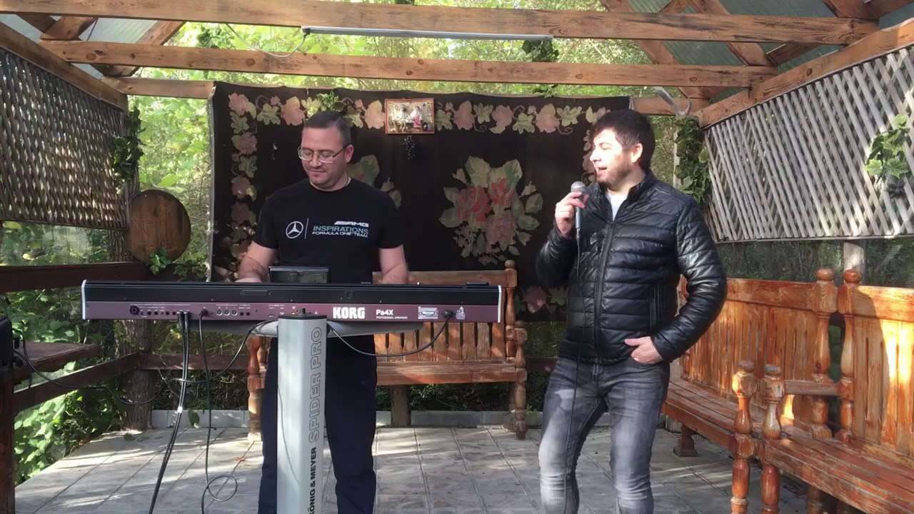Spune-mi de ce..