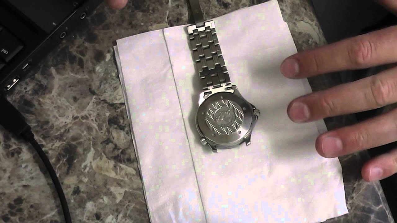 How to Remove a Watch Bracelet or Watch Strap