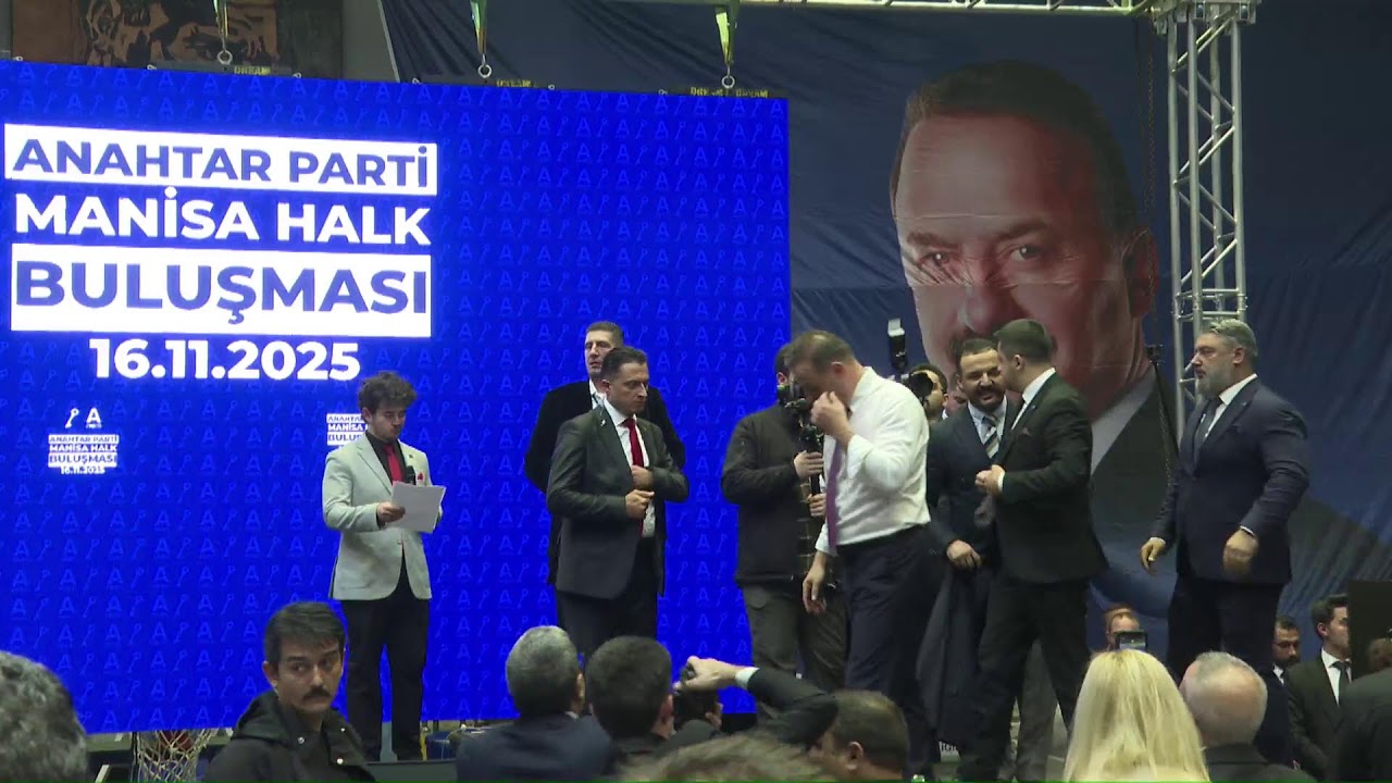 Genel Başkanımız Sayın Yavuz Ağıralioğlu, Manisa’da halkımızla bir araya geliyor.