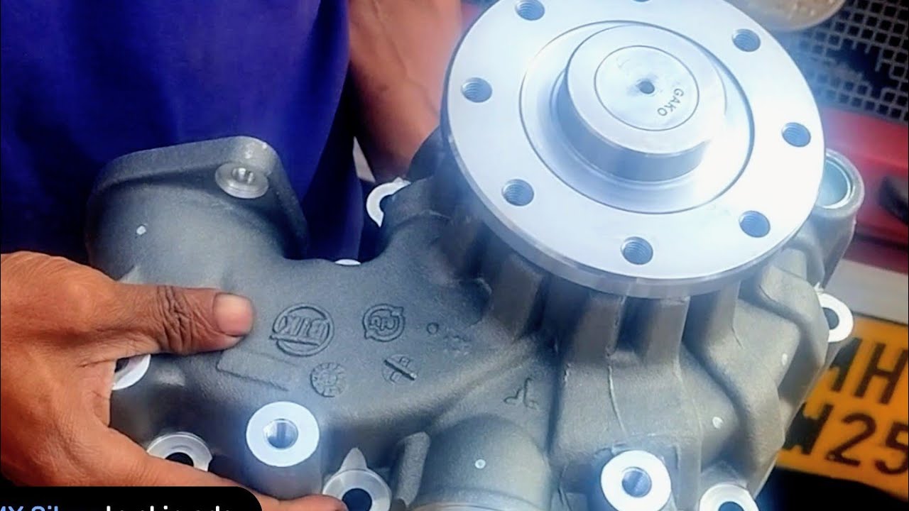 Eicher vehicle water pump replace and fitting #automobile #waterpump #viral #eicher 