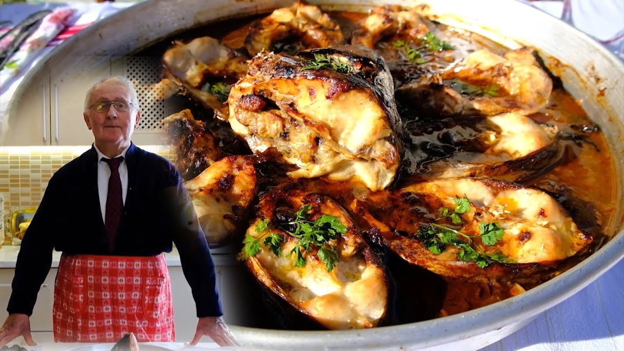 Shkodrani i vjetër Muhamet Shala gatuan recetën origjinale të tavës së krapit