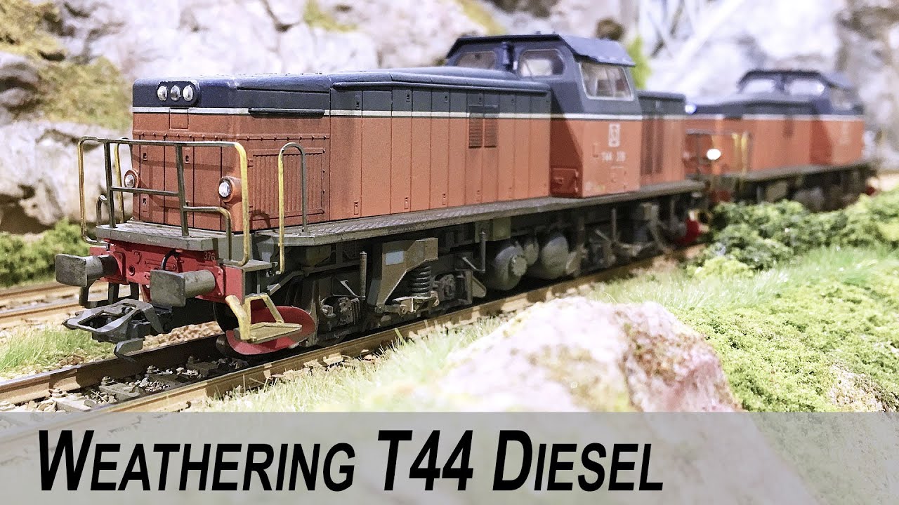 Weathering the T44 diesel locomotive - Detailed guide DIY