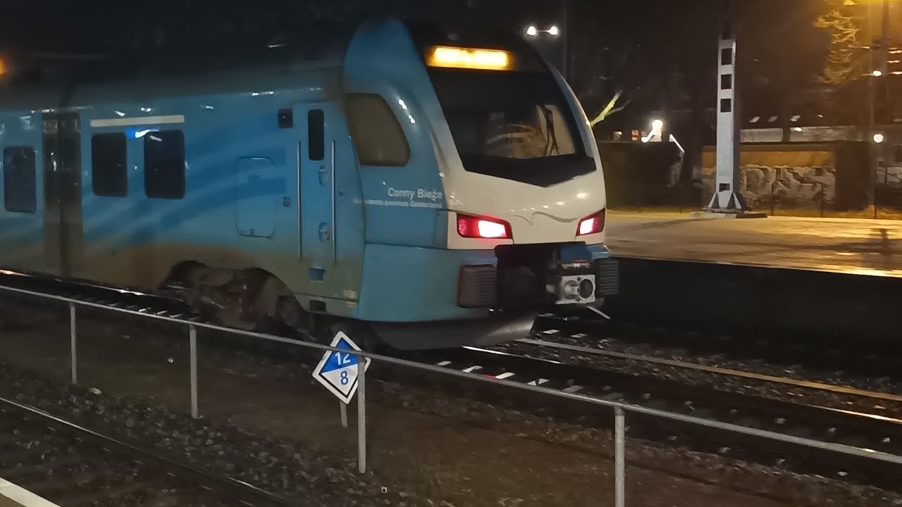 (Zeldzaam!) Valleilijn FLIRT en Flow VIRM met ledlampen in 's-Hertogenbosch
