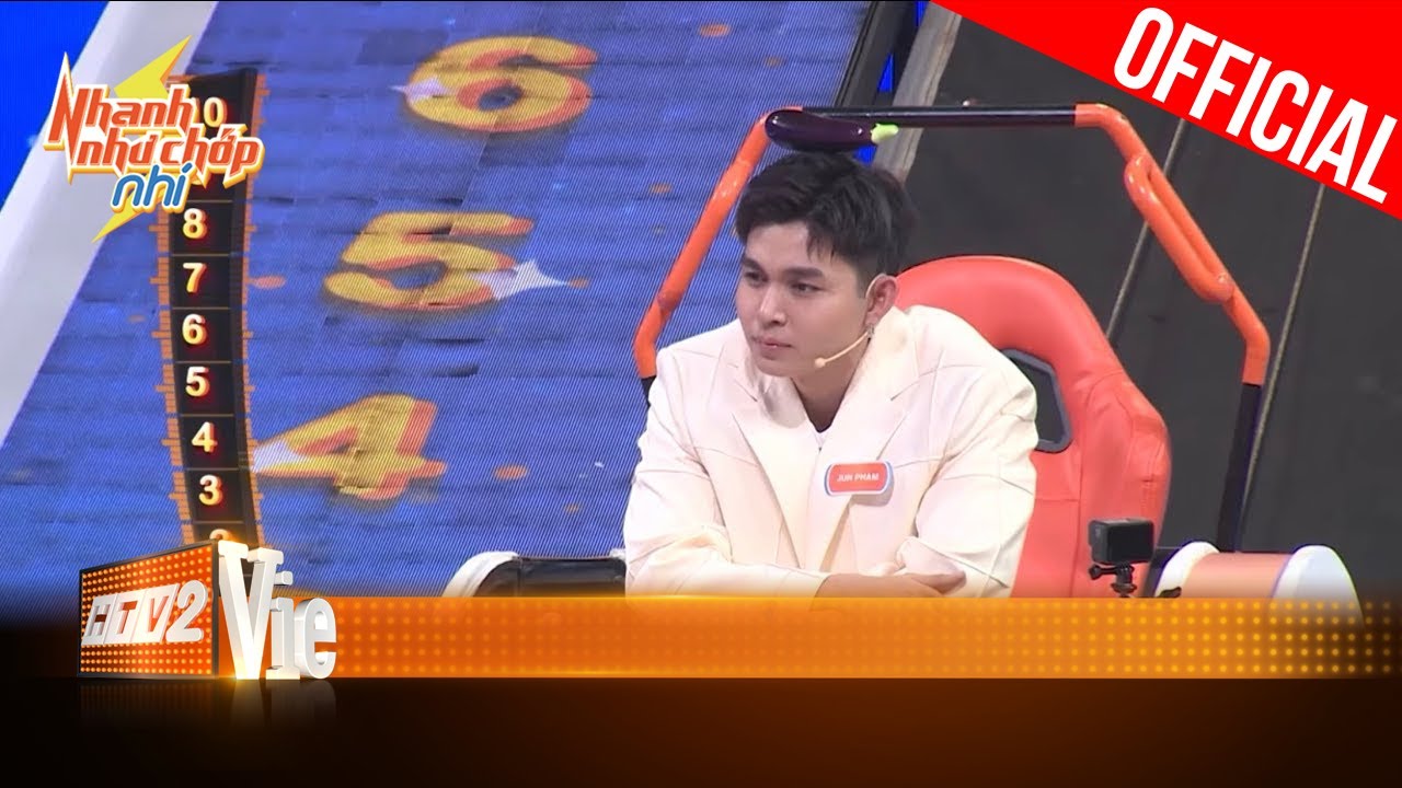 Jun Phạm mang nh&acirc;n c&aacute;ch b&aacute;c học đi thi, nhưng cầu cứu c&aacute;c b&eacute; v&igrave; đố mẹo|Nhanh Như Chớp Nh&iacute; M&ugrave;a 4-2022