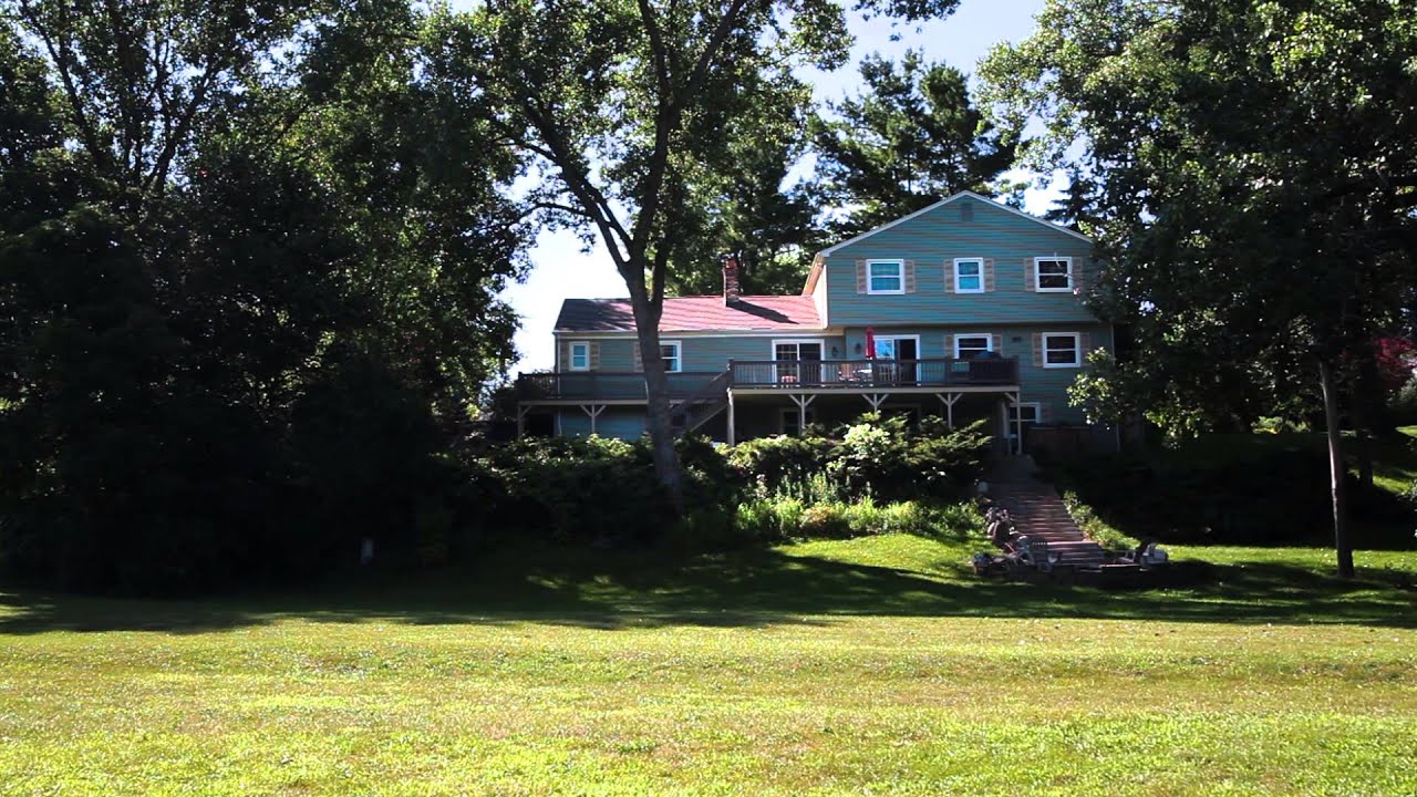Introduction to Loch Alpine neighborhood in Ann Arbor, Michigan