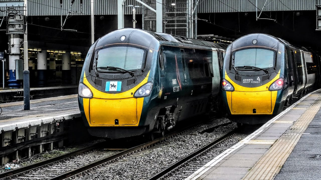 Trains at London Euston | 20/03/2023