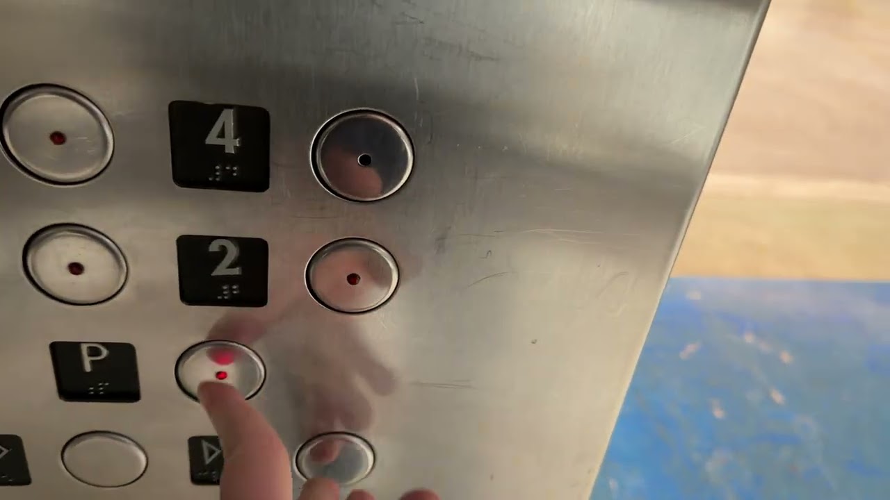 MontgomeryKONE Traction Elevators East Court at Palisades Center in West Nyack, NY