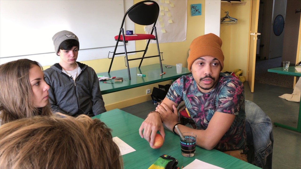 Reportage sur le stage BAFA au CEMEA