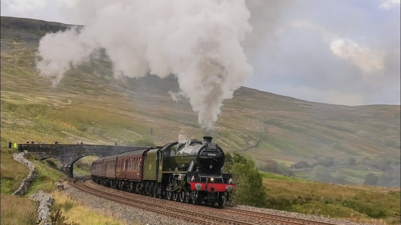 45562 'Alberta' Takes 12 Coaches Over Shap & The S&C !