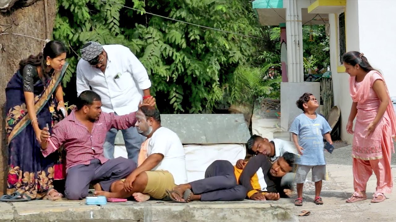 गोळ्यामुळे सगळ गाव जेव्हा अंधारात झोपत 🤣 #कॉमेडी | Adarsh Marathi