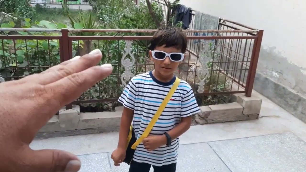 Lahore Ki Tayare Aaj Ammi Ko Lahore Chaik up K leaya Lay K Janna Laga 