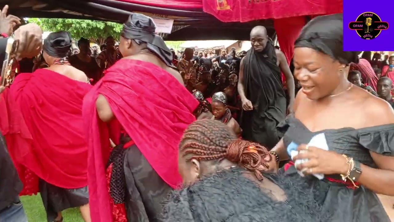 Krachi Wura mourns with Paramount of Dwan Traditional Council