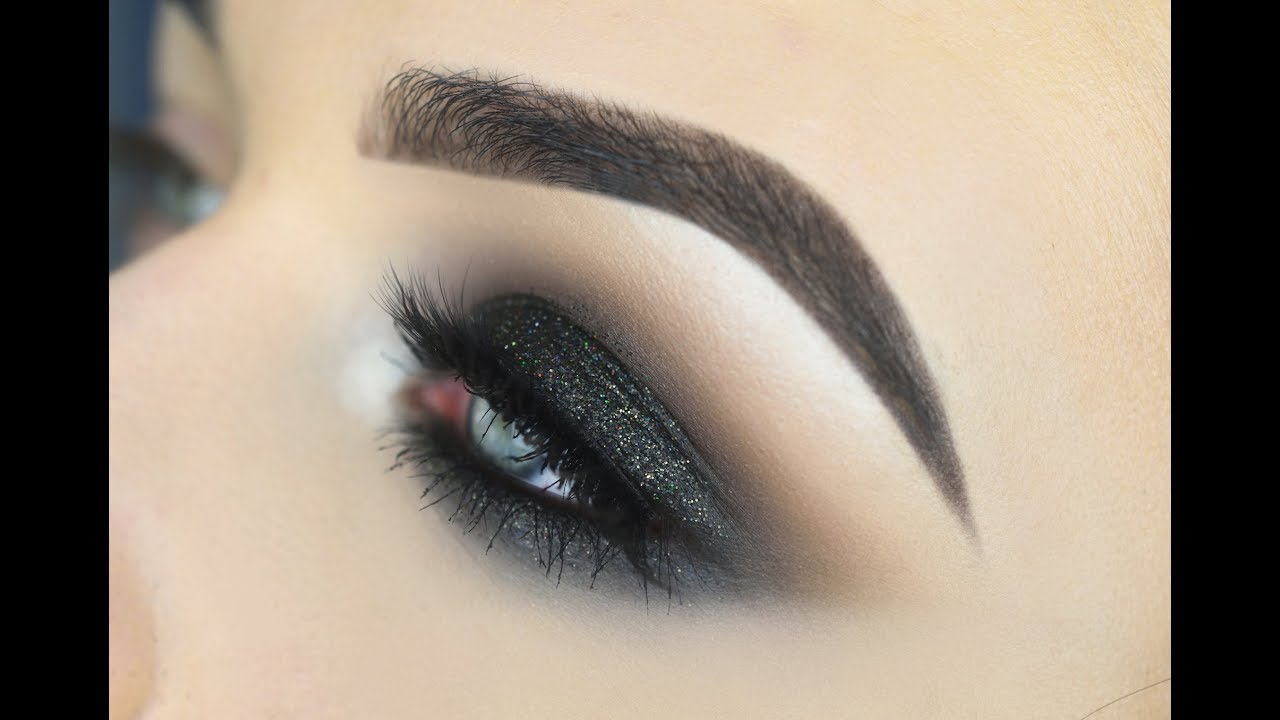 NEW YEARS BLACK GLITTER SMOKEY EYE | Morphe X Jaclyn Hill Palette