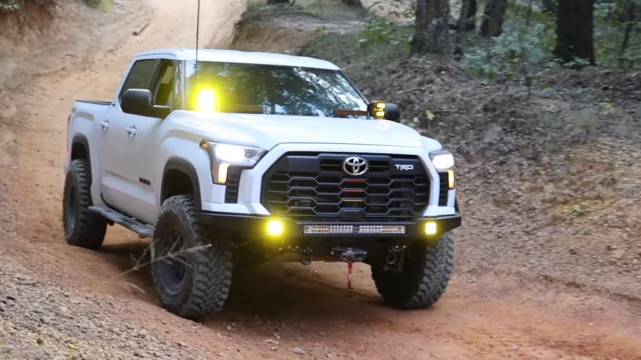 2022 Toyota Tundra TRD Off Road FULL SeND 😱😱😱 on New KinG Shocks! The hottest Tundra Ever ?!